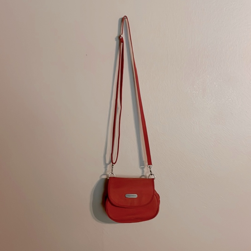 crossbody baggallini